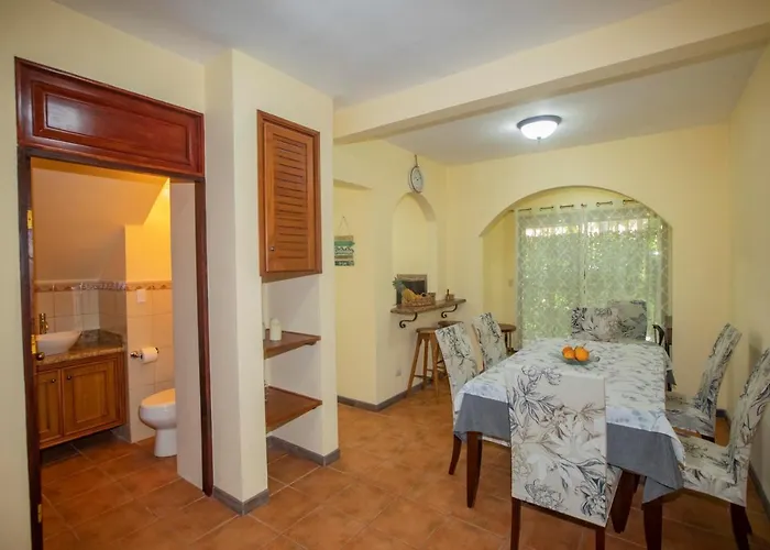 Three Bedroom Sunny Townhome *